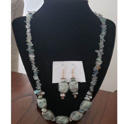 Natural Beads Stone Necklace